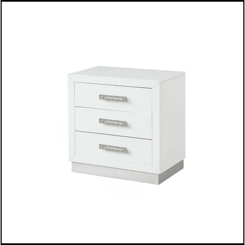 Table de chevet en bois blanc laiteux