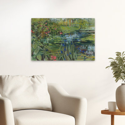 Étang contemporain et champêtre paisible