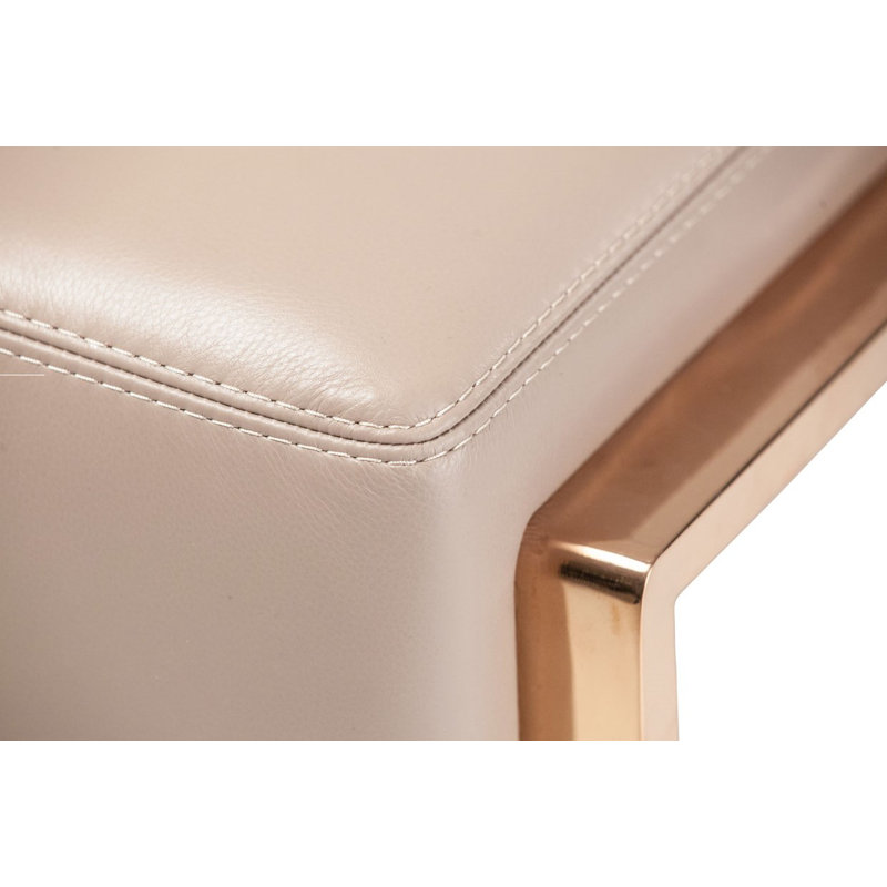Mia Bella Loveseat