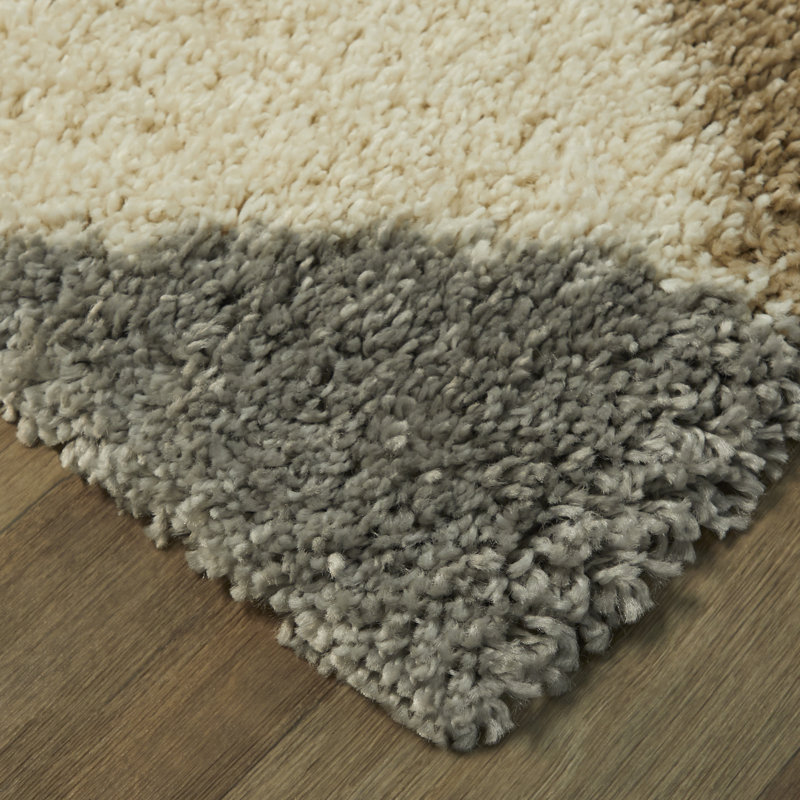 Tapis géométrique ivoire / moutarde / taupe Patao, Tapis de couloir 2 pi 7 po x 7 pi