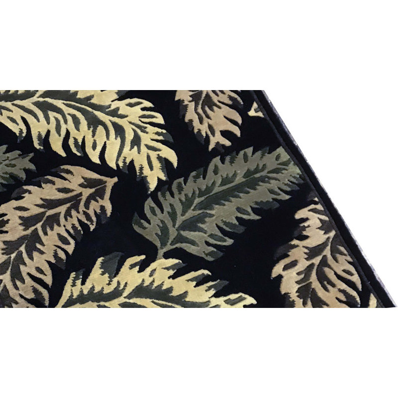 Hand Woven Wool Floral Area Rug