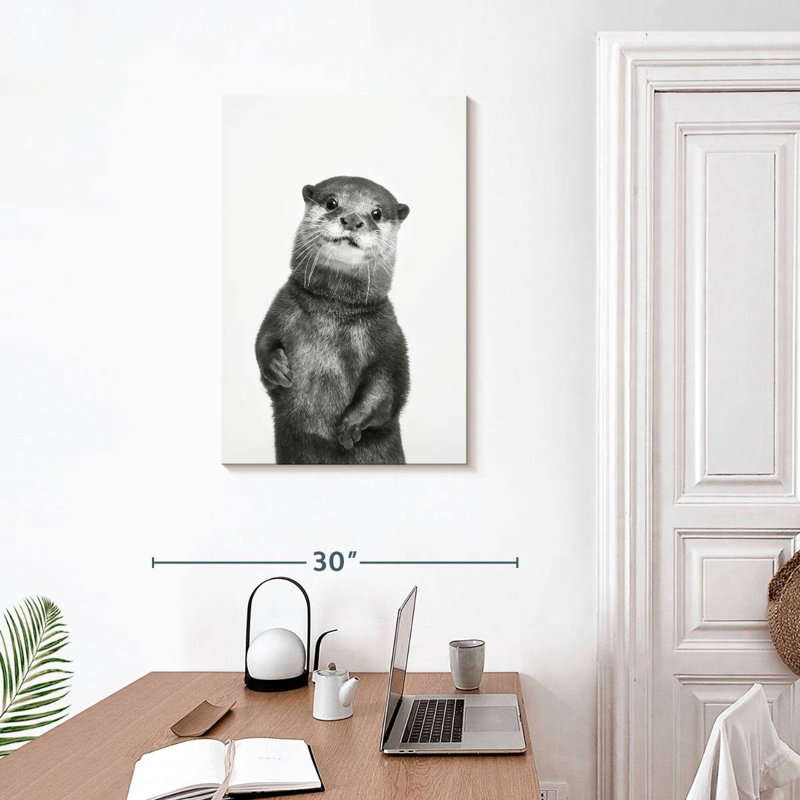 Brampt Monochrome Otter, 30" H x 20" W