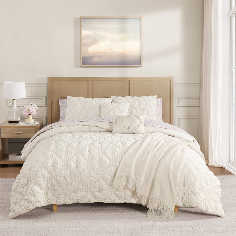 Ensemble d'édredon en microfibre texturée ivoire French Fancy, King Comforter + 9 Additional Pieces, Ivory