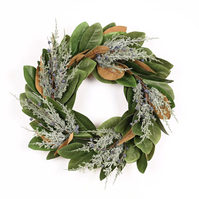 Couronne de 22 po de style campagnard artificiel avec feuilles de magnolia et baies pour le printemps et l'hiver