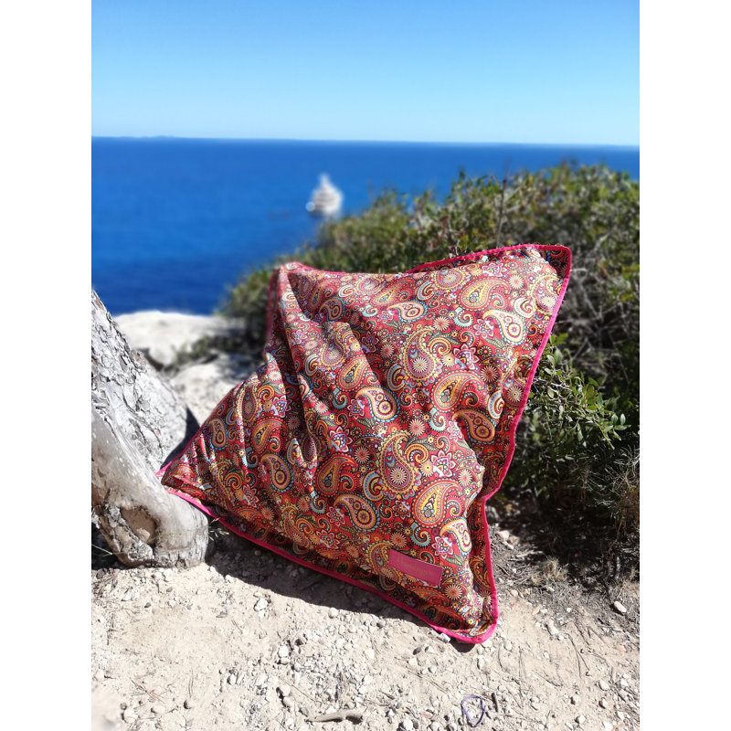 Kira Indoor / Outdoor Paisley Square Cushion