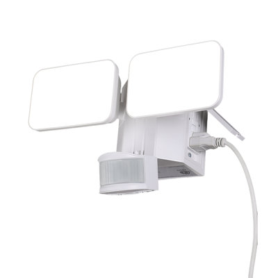 Led Flood Security Light With Gfci Outlets& Motion Sensor, Dusk To Dawn, 5000k Daylight