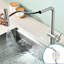 Robinet de cuisine à cascade avec douchette extractible et conduite d'eau-116621836