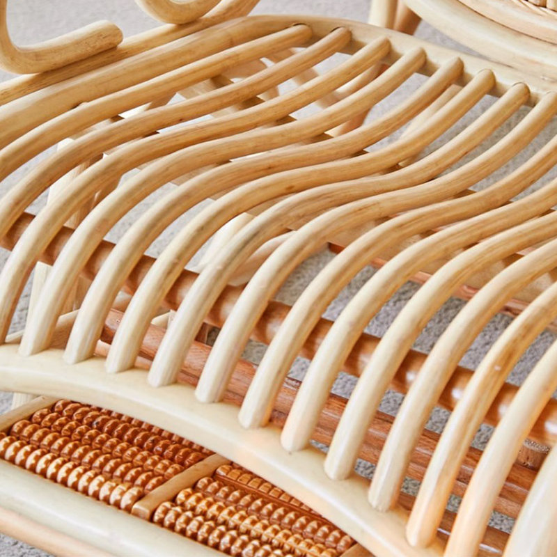 Chaise berçante manuelle en rotin naturel