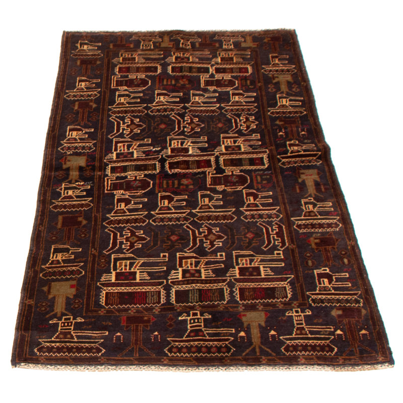 Tapis noir Rare War 3 pi 8 po x 6 pi 6 po