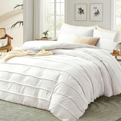 Comforter Collection - 3pcs Pintuck Pleated Bedding Ensemble, Suitable for All Seasons, Lightweight And Extra Soft Pre-Washed Bed Set, Includes Shams,White