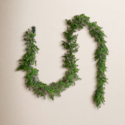 108" Cedar Christmas Garland