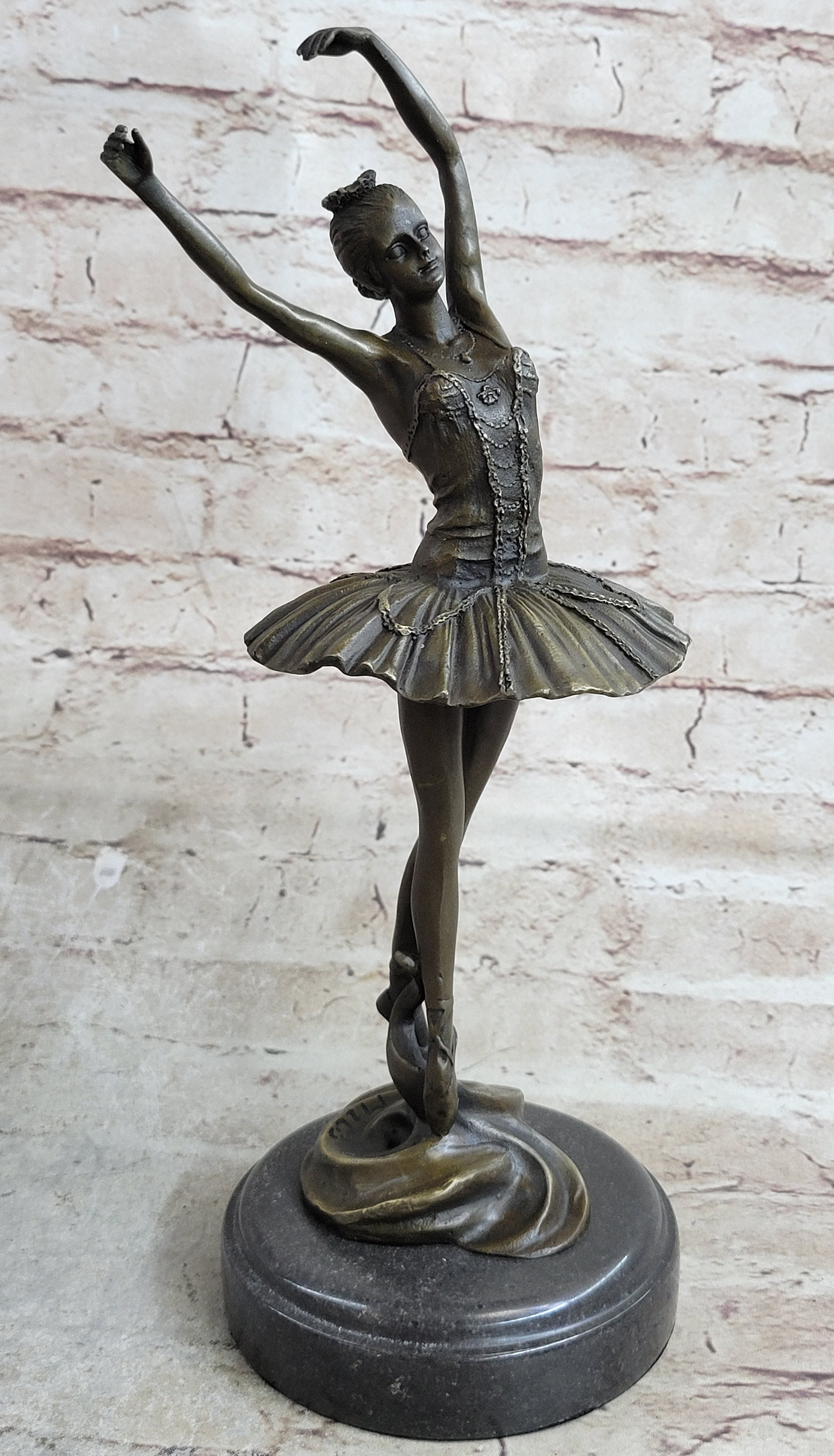 Red Barrel Studio® Prima Ballerina Ballet Dancer Girl Figure Signed  Original Bronze Statue Sculpture 13 Inches X 5 Inches | Wayfair, image size:2256x3936
