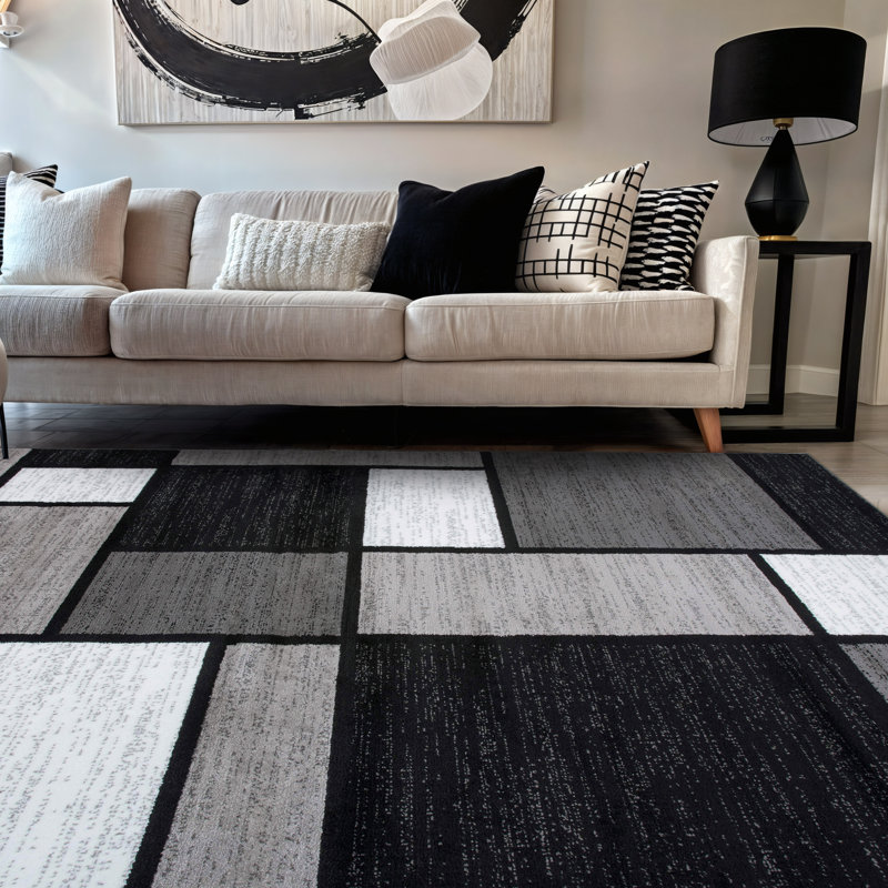 Tapis gris / blanc / noir à motif géométrique Astika, Rectangle 6 pi 6 po x 9 pi