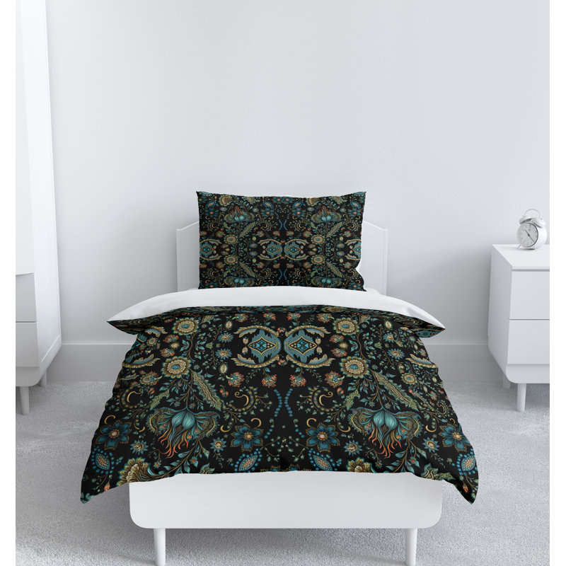 Abstract Duvet Cover, King Duvet Cover + 2 King Shams