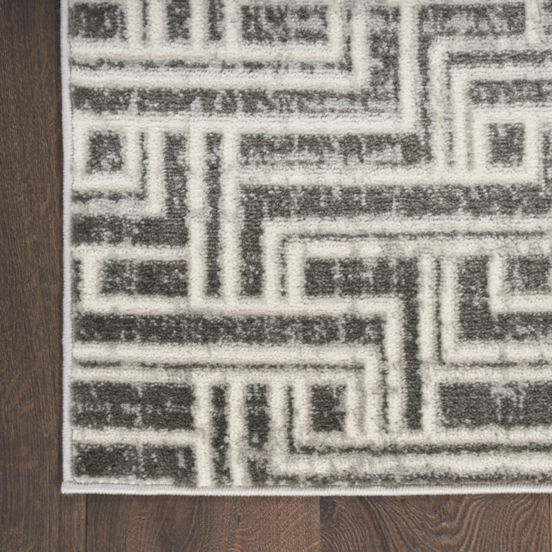 Ermie Geometric Indoor Rug, Rectangle 3'11" x 5'11"
