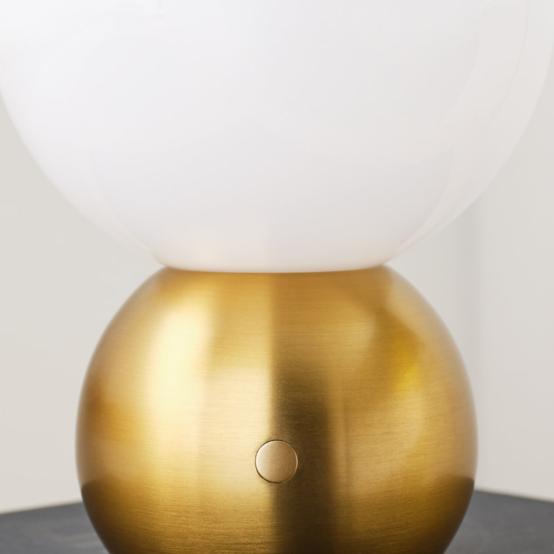 Suki LED Table Lamp, Gloss Black