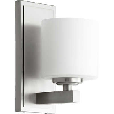 Leisa Armed Sconce