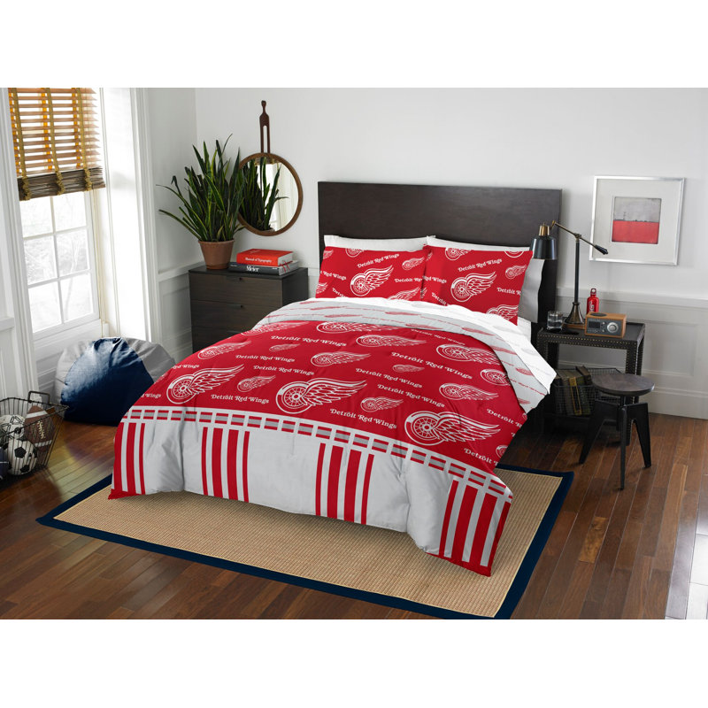 Modern & Contemporary Polyester Comforter, Queen Comforter + 4 Additional Pieces, Detroit Red Wings