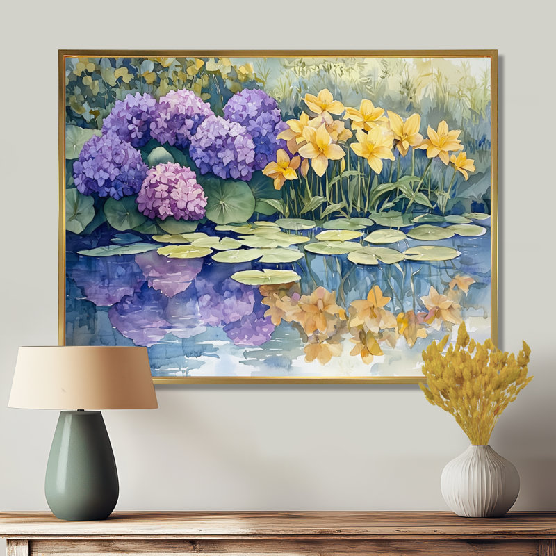 Imagen hortensias et lys au bord du lac III - hydrangées, art mural, Impression encadrée flottante, H 16 po x l 32 po, Doré
