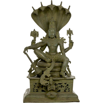 Lord Vishnu assis sur Sheshanaga