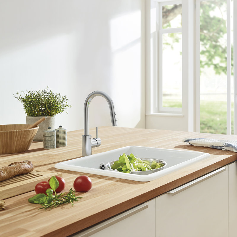Robinet de cuisine à poignée simple avec accessoires Concetto ™, SuperSteel Infinity