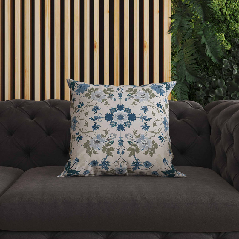 Coussin intérieur / extérieur Moonlit Blossoms, Blue/Green, Carré 26 po