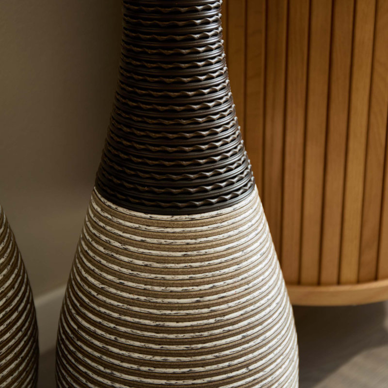 Ensemble de 3 vases de bureau sur pied artificiels classiques