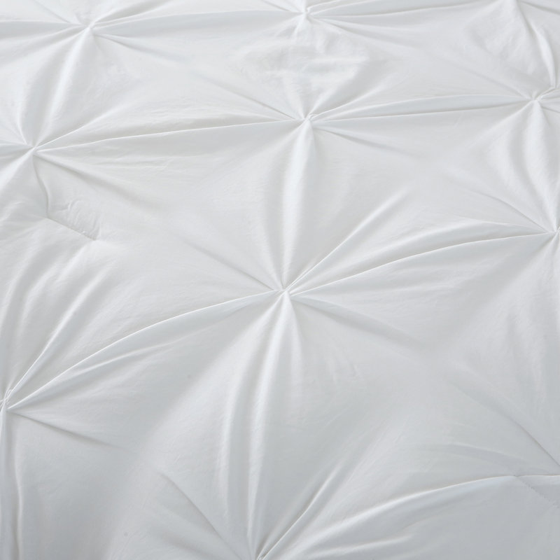 Pleat Polyester 3-Piece Comforter Set, Queen Comforter + 2 Pillowcases, White