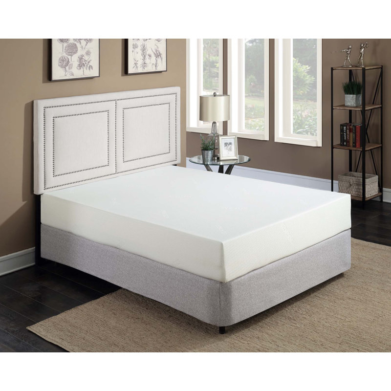 Plush 10-Inch Medium Gel Memory Foam Mattress with Breathable Aloe Vera Cover for Comfort and Support, California King