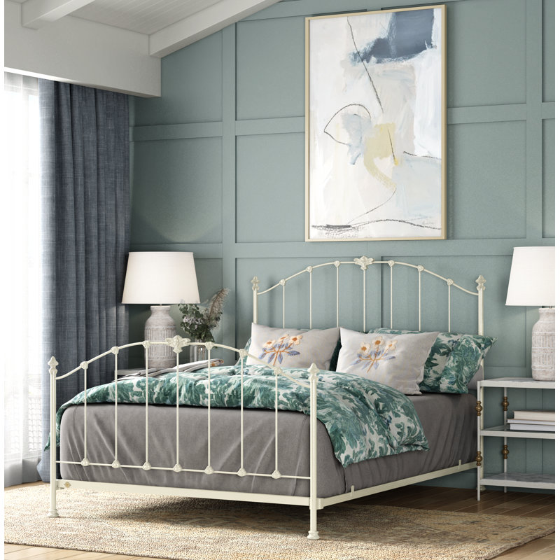 171 Country French Bed | Complete Standard, California King, Gloss Off-White
