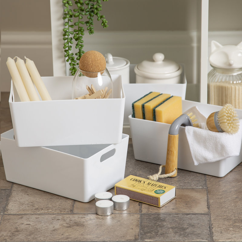Medium Deep Plastic Basket, White