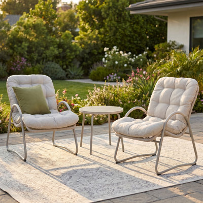 Ensemble de chaises longues en corde tissée 3 pièces - Blanc cassé, chaise longue ergonomique, repose-pieds et table d'appoint, résistant aux intempéries, pour patio, jardin, balcon