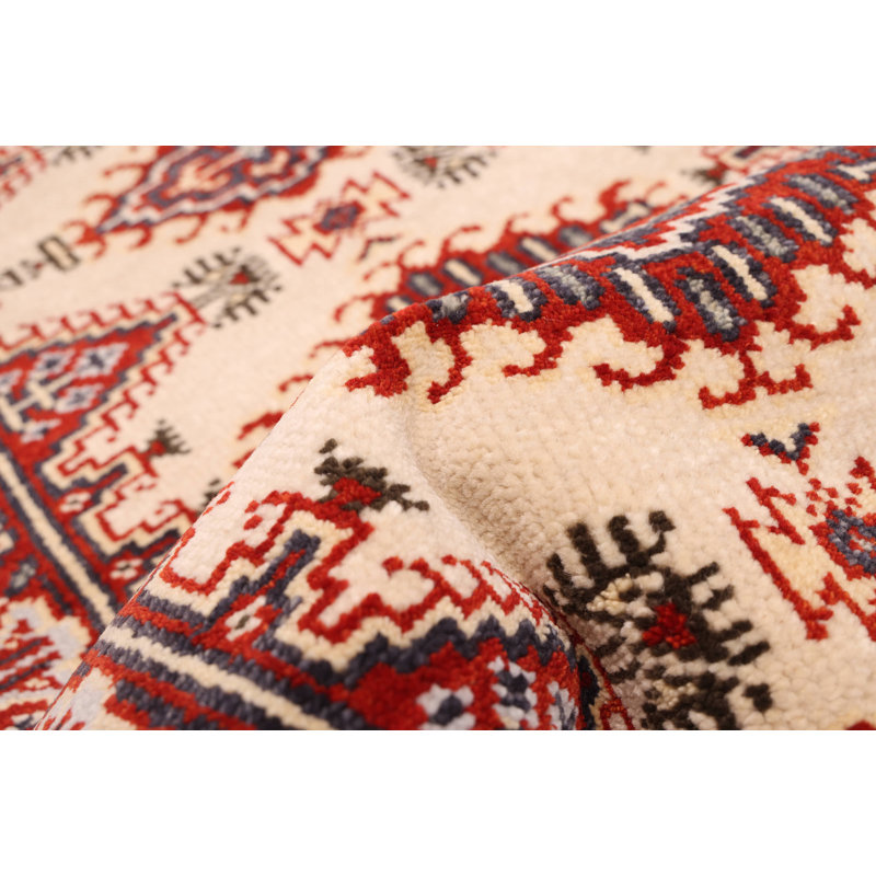 Jules Serapi Cream Rug 2'7" x 8'0"