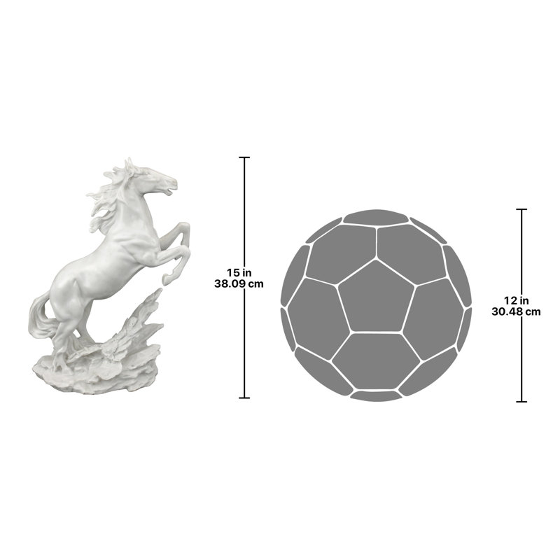 Figurine de cheval sauvage