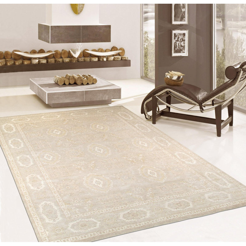 Bonview Oriental Area Rug in Silver