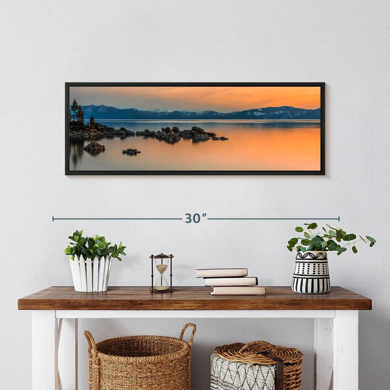 Coucher de soleil sur le lac Rocky Tahoe, Cadre flottant noir, 28 po x 10 po