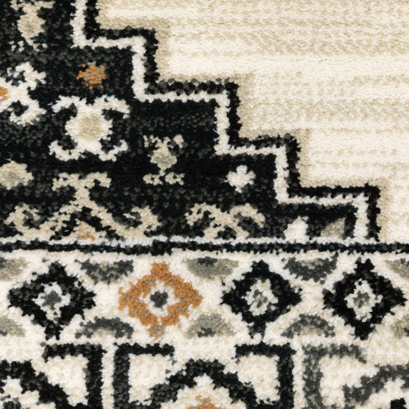 Tapis ivoire / brun Basurto, Tapis de couloir 1 pi 10 po x 7 pi 6 po