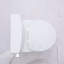 Toilette allongée moderne blanche en une pièce au design épuré, haute efficacité 1,28 GPF, hauteur conforme à l'ADA, avec siège à fermeture en douceur