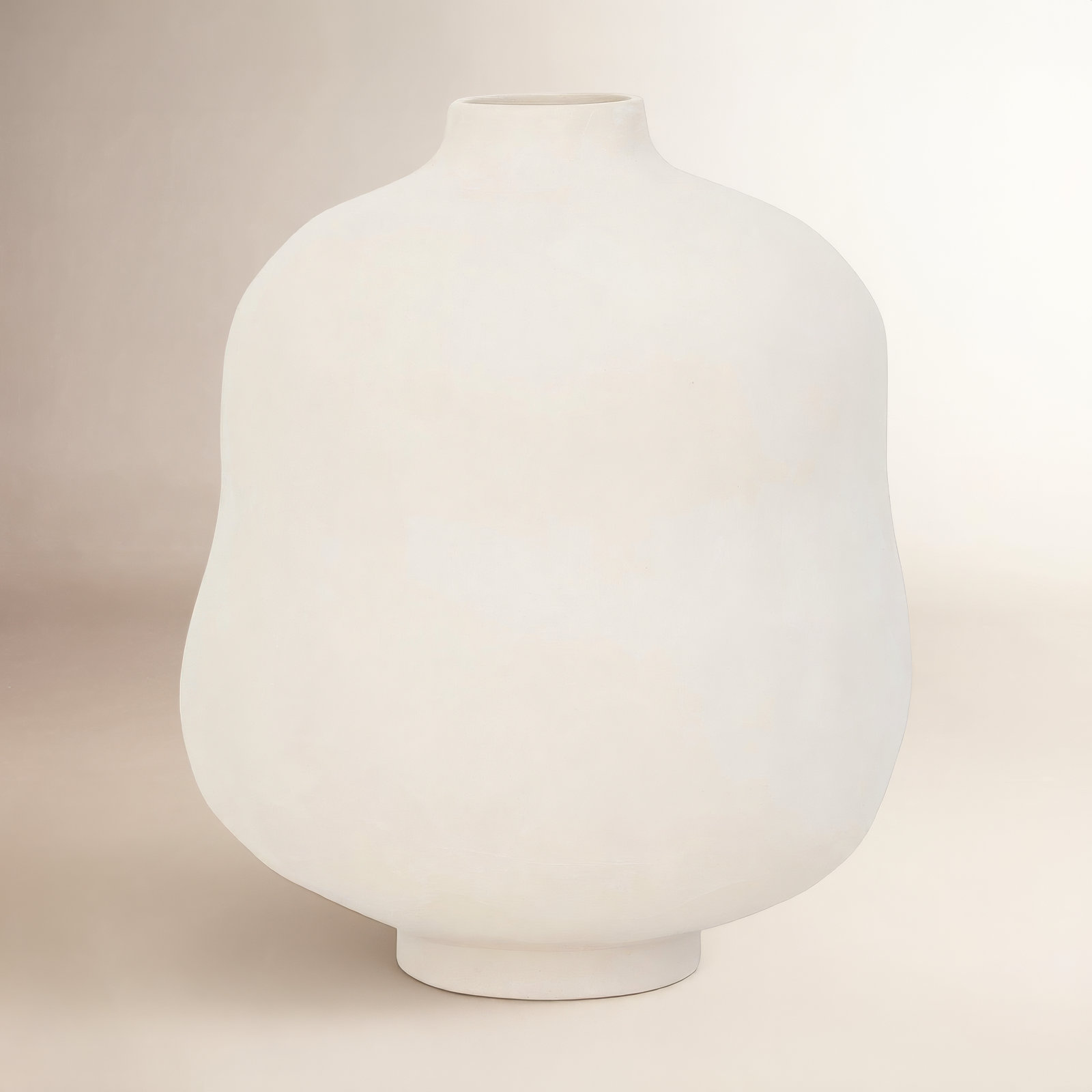 Henderson Table Vase