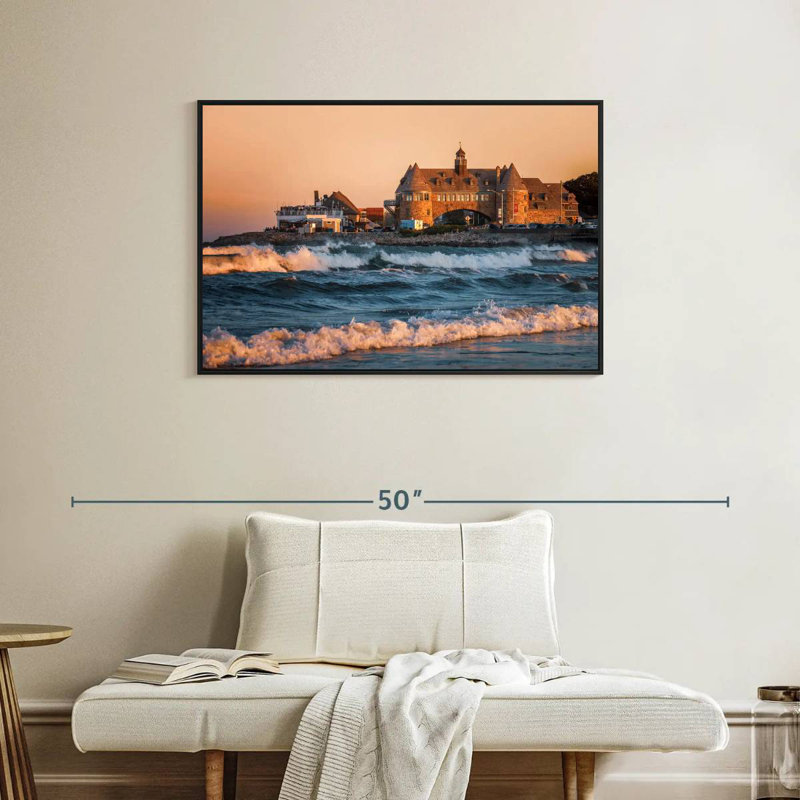 Narragansett Towers, Cadre flottant noir, 37 po x 25 po