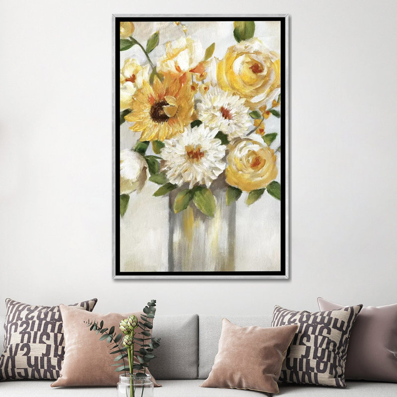 «Sunshine Bouquet» par Nan - impression, H 60 po x l 40po x P 1,5 po, Encadrement argenté
