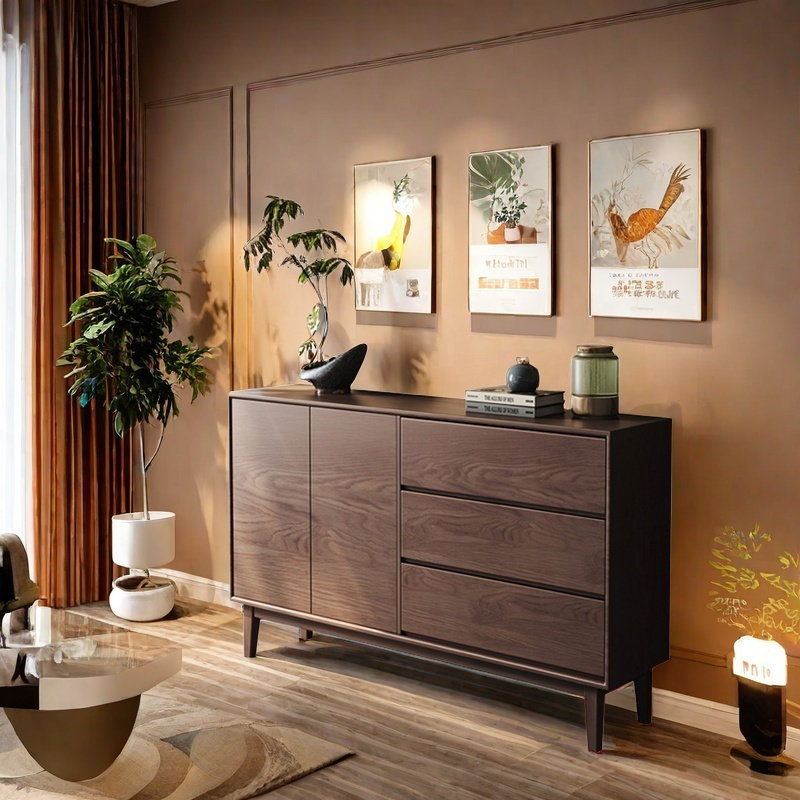 Buffet antique en bois massif