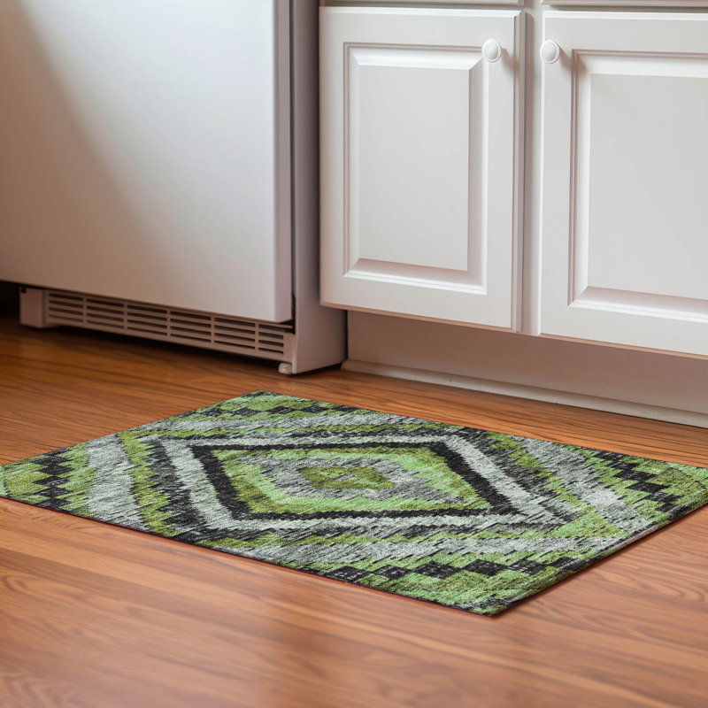 Premium Machine Washable Jakiyra AMF1890 Aztec Rug, Rectangle 1'8" x 2'6"