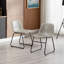 Chaise d'appoint revêtue de similicuir Davey-386379605
