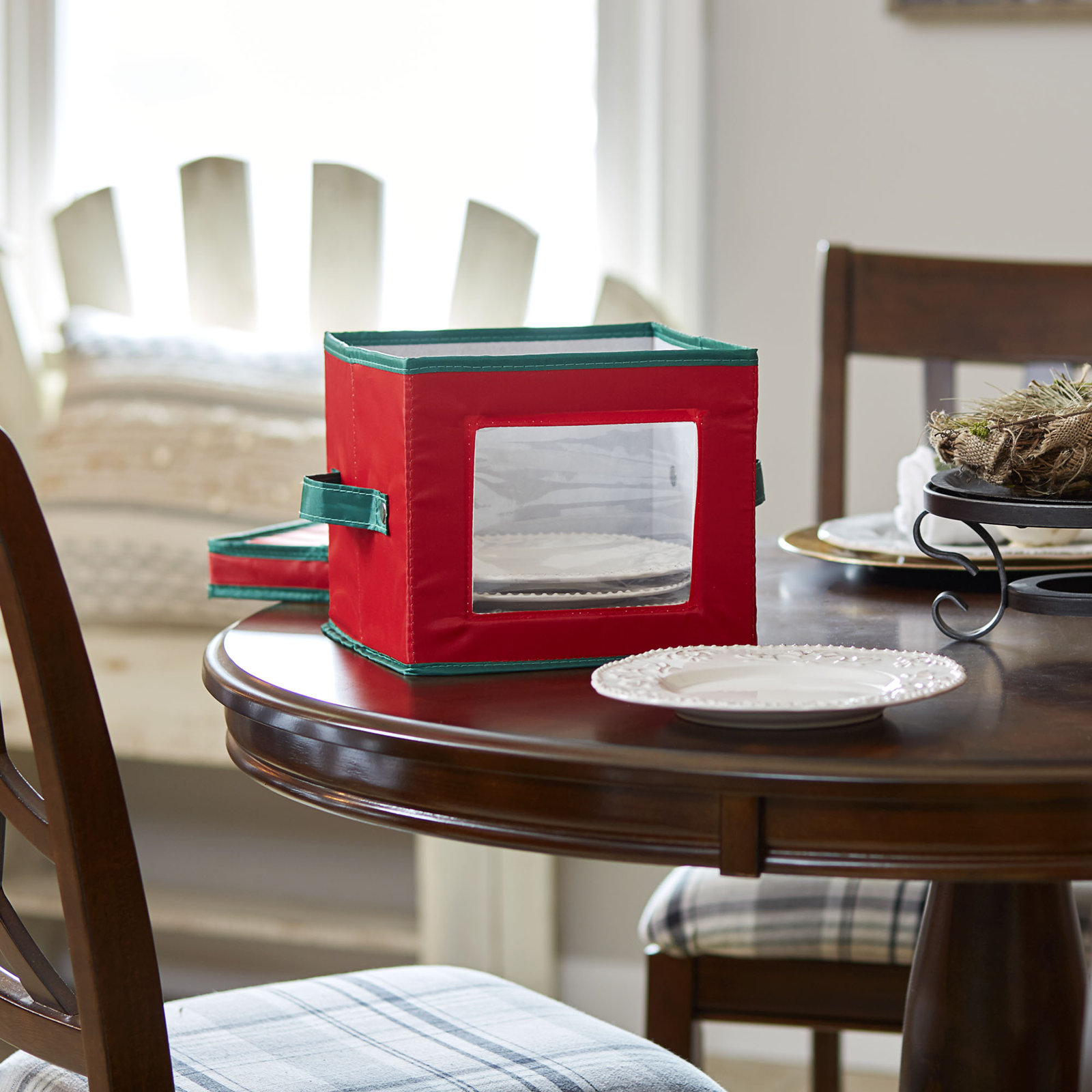 Farris Salad Plate and Bowl Storage