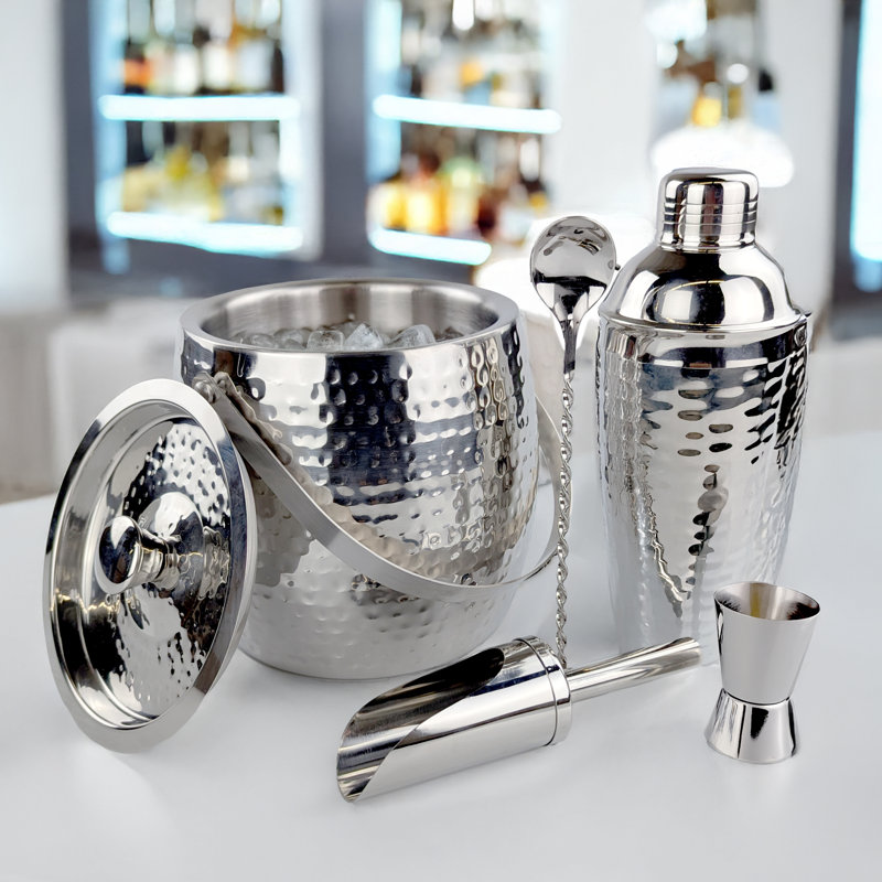 Ensemble de bar avec seau à glace