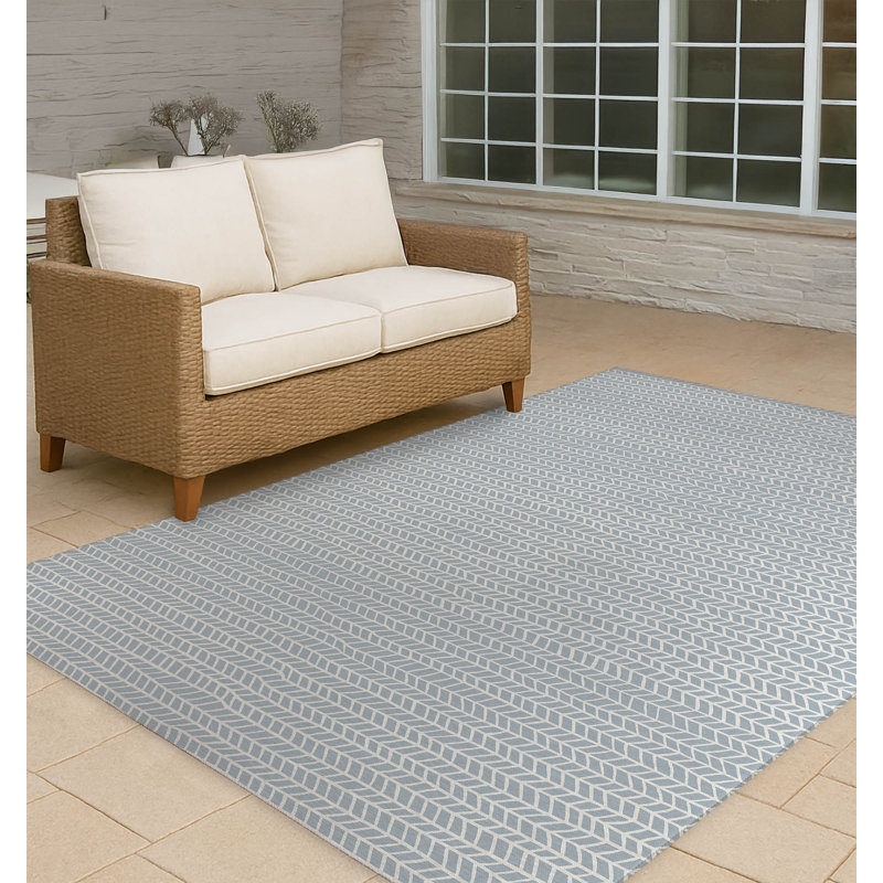 Chevron Feather Non-Slip Outdoor Rug, Rectangle 2' x 3'