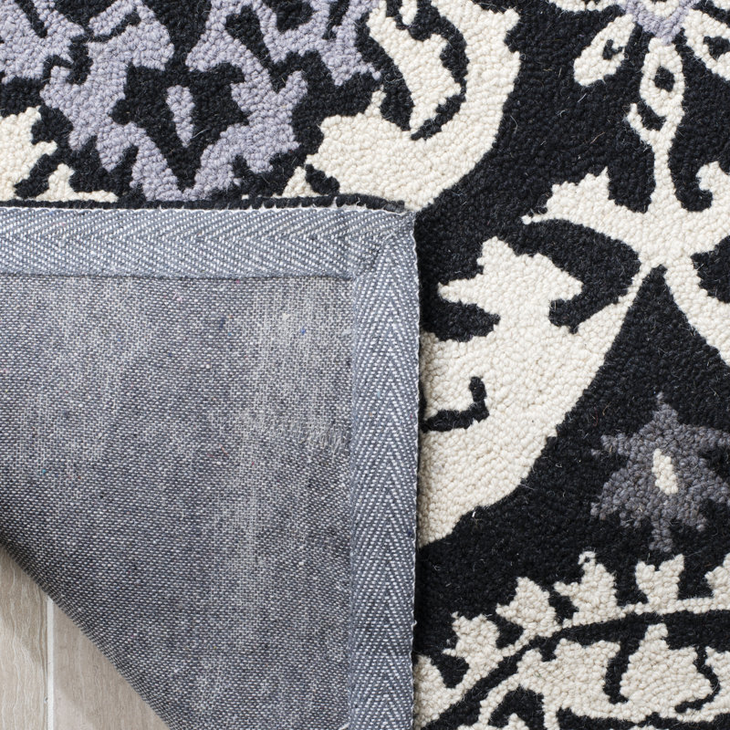 Holmsten Hand Hooked Wool Pile Floral Rug, Runner 2'6" x 12'