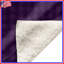 Couvertures mauves à motif pied-de-poule-128691408
