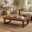 Table basse rustique en bois avec lattes et pieds de traîneau pour les rassemblements extérieurs-410292751